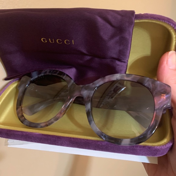 OnHold⛔️Authentic GUCCI 51 Tortoise Crystal Acetat - Picture 3 of 8
